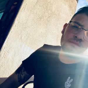 Meet your Posher, Marcos